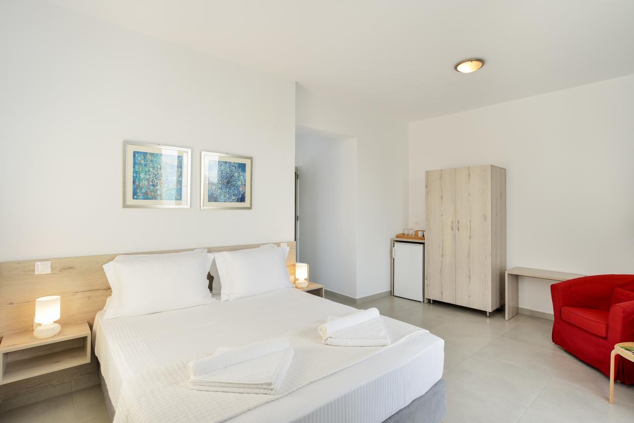 Casa Manolesos Hotel Chorafakia ภายนอก รูปภาพ