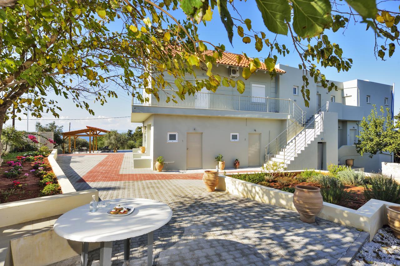Casa Manolesos Hotel Chorafakia ภายนอก รูปภาพ