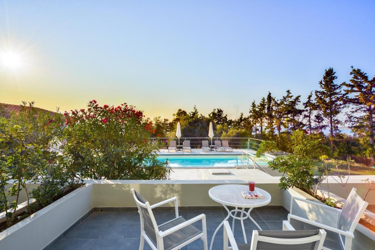 Casa Manolesos Hotel Chorafakia ภายนอก รูปภาพ